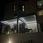 Nina Sibenik, شقة بروداريكا