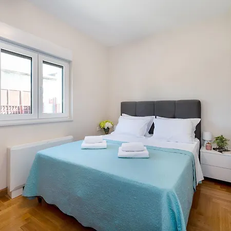 Nina Sibenik, Apartman Brodarica (Sibenik-Knin)